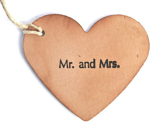 100 Wedding Wish Tags . Wedding Wish Tree Tags . Mr And Mrs . Couple In Love Favors. Hang Tags . Labels Wedding Decor . Kraft Heart